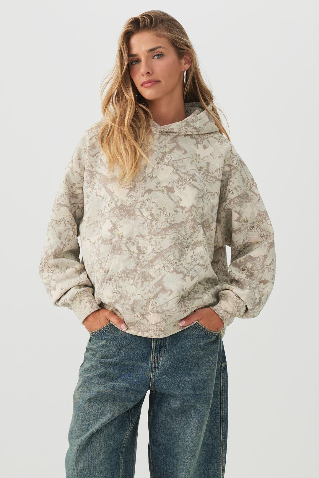 Foliage Print Relaxed Hoodie