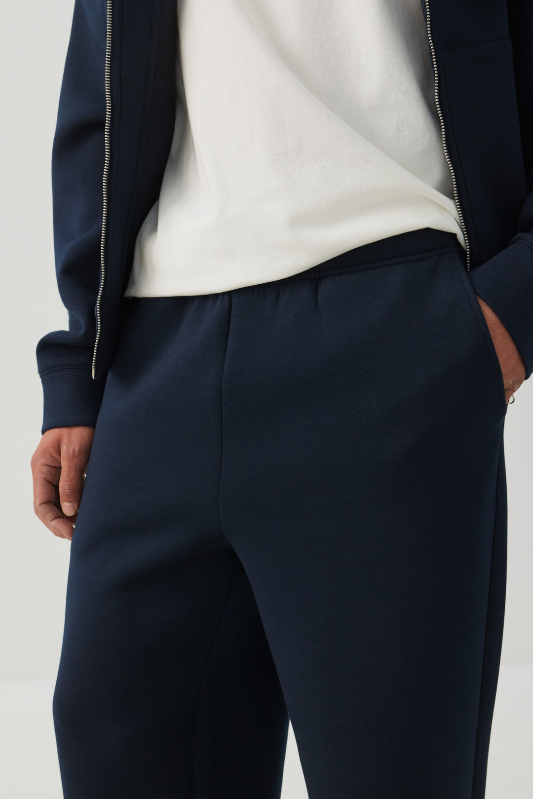 Pantalon à jambe droite en maille double
