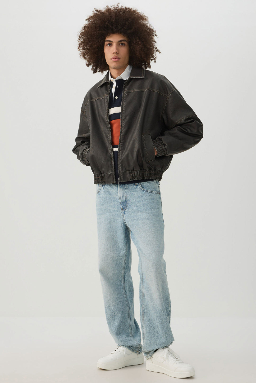 Veste en faux cuir à surpiqûre contrastantes