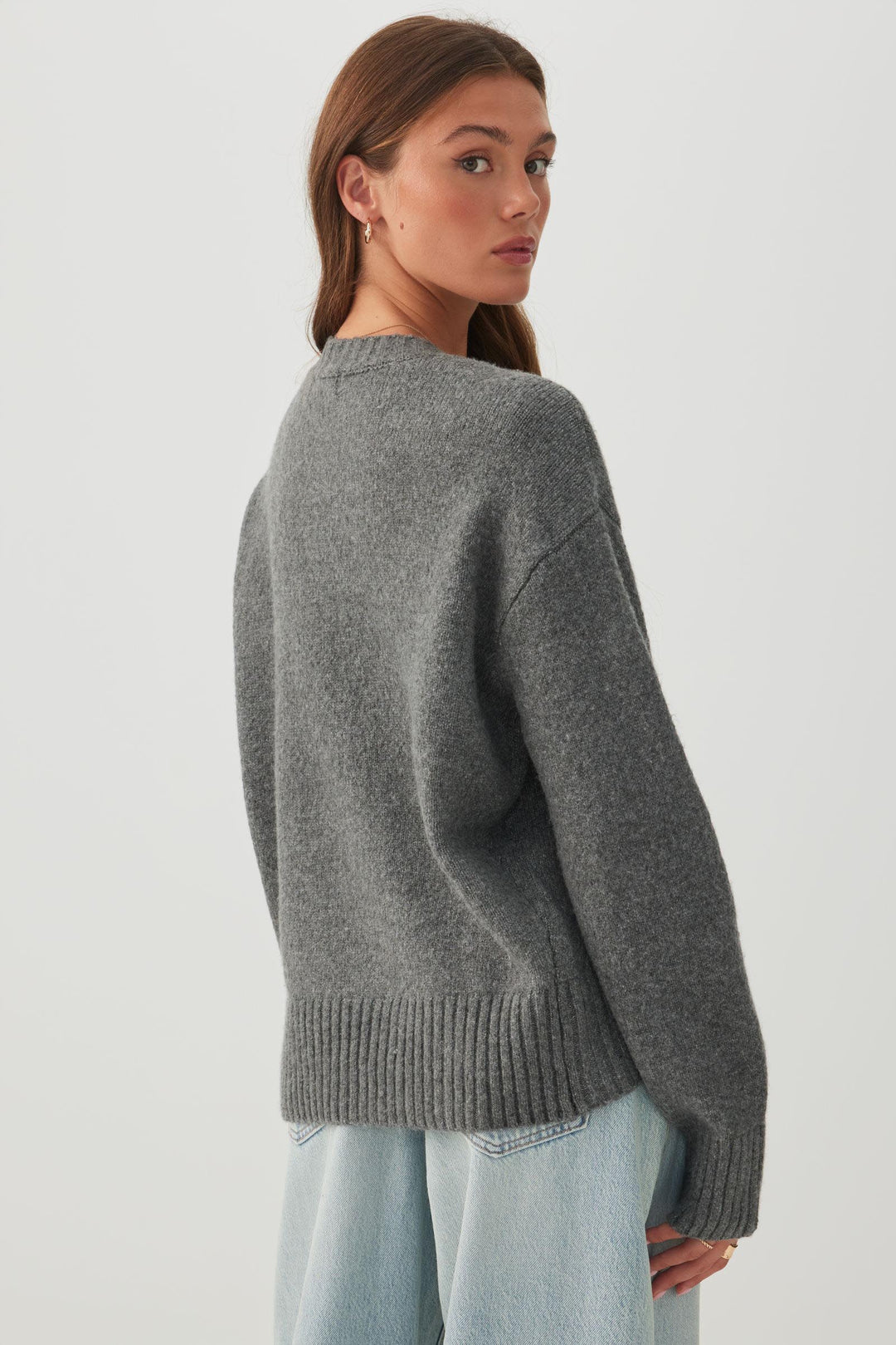 MODERAKNIT™ High Low Bubble Sweater
