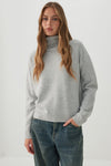 MODERAKNIT™ Oversized Turtleneck Sweater