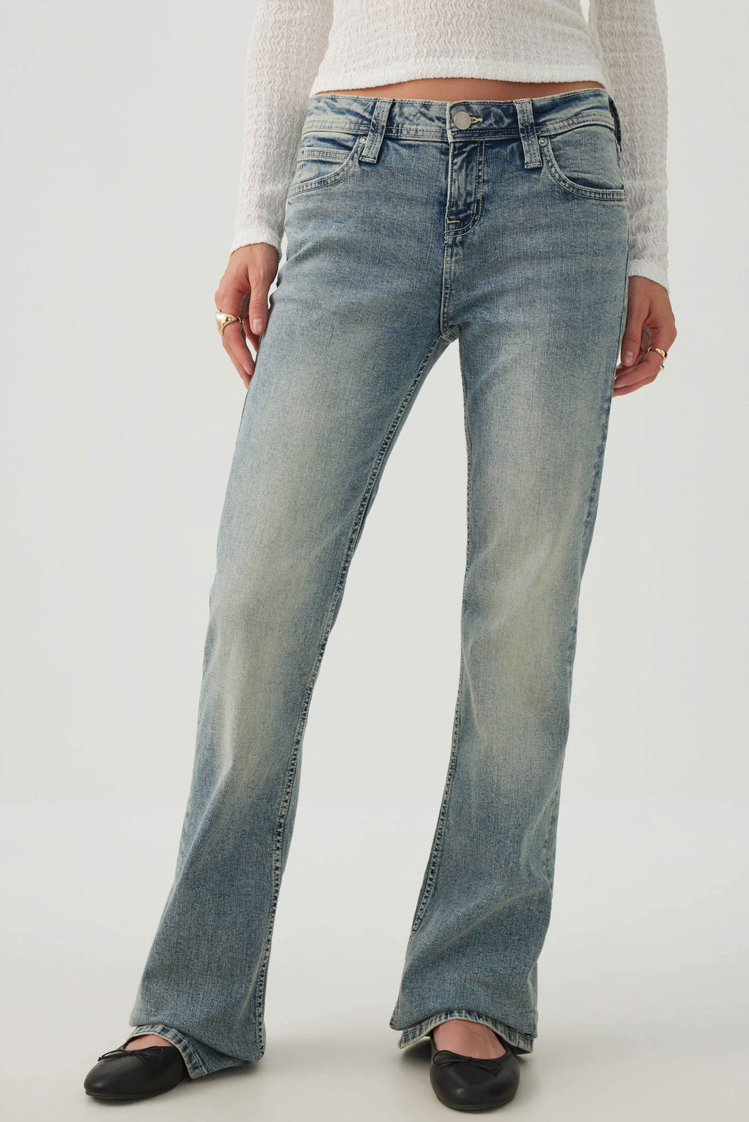 Jean bootcut taille basse coupe Rogue