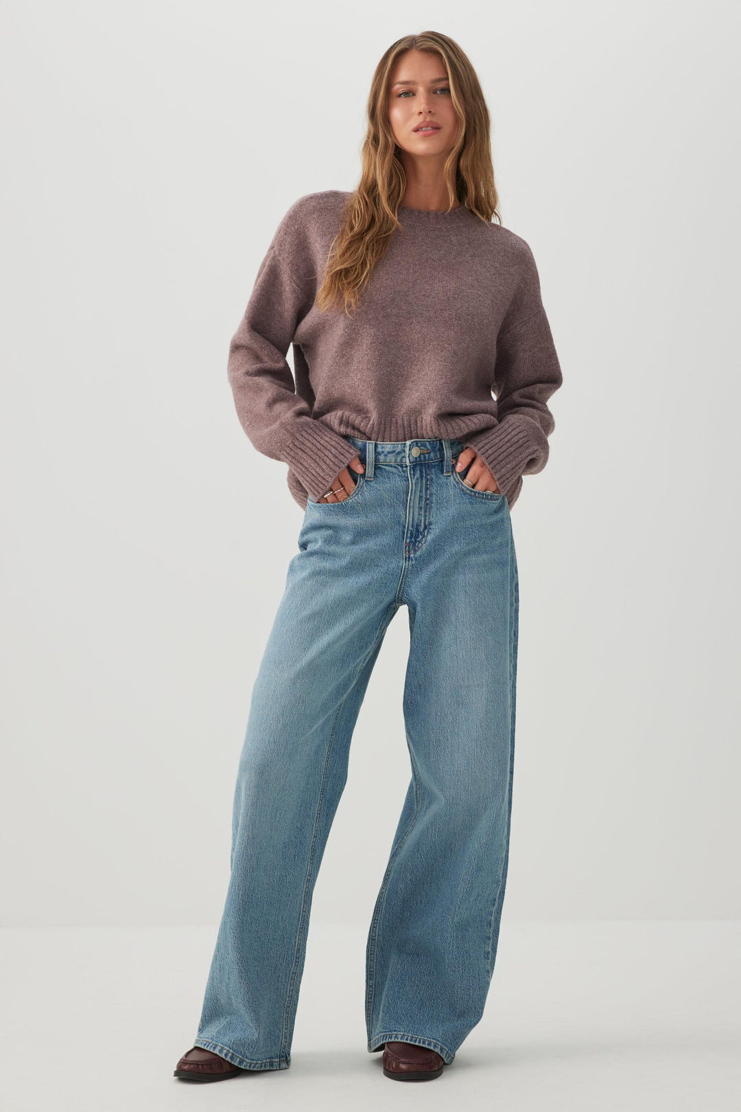 The Legacy Fit High Rise Wide Leg Jean