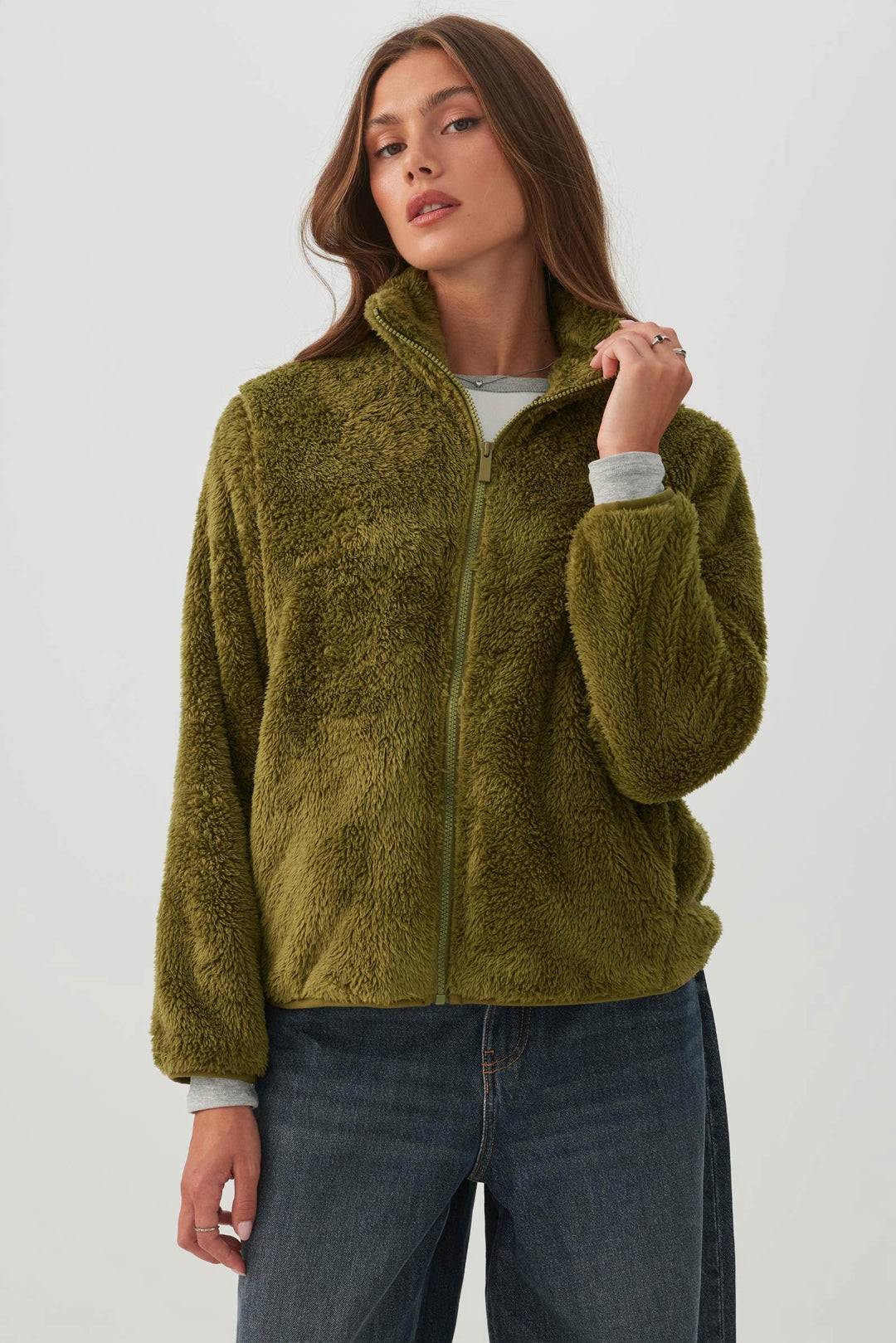 Veste à glissière en sherpa duveteux
