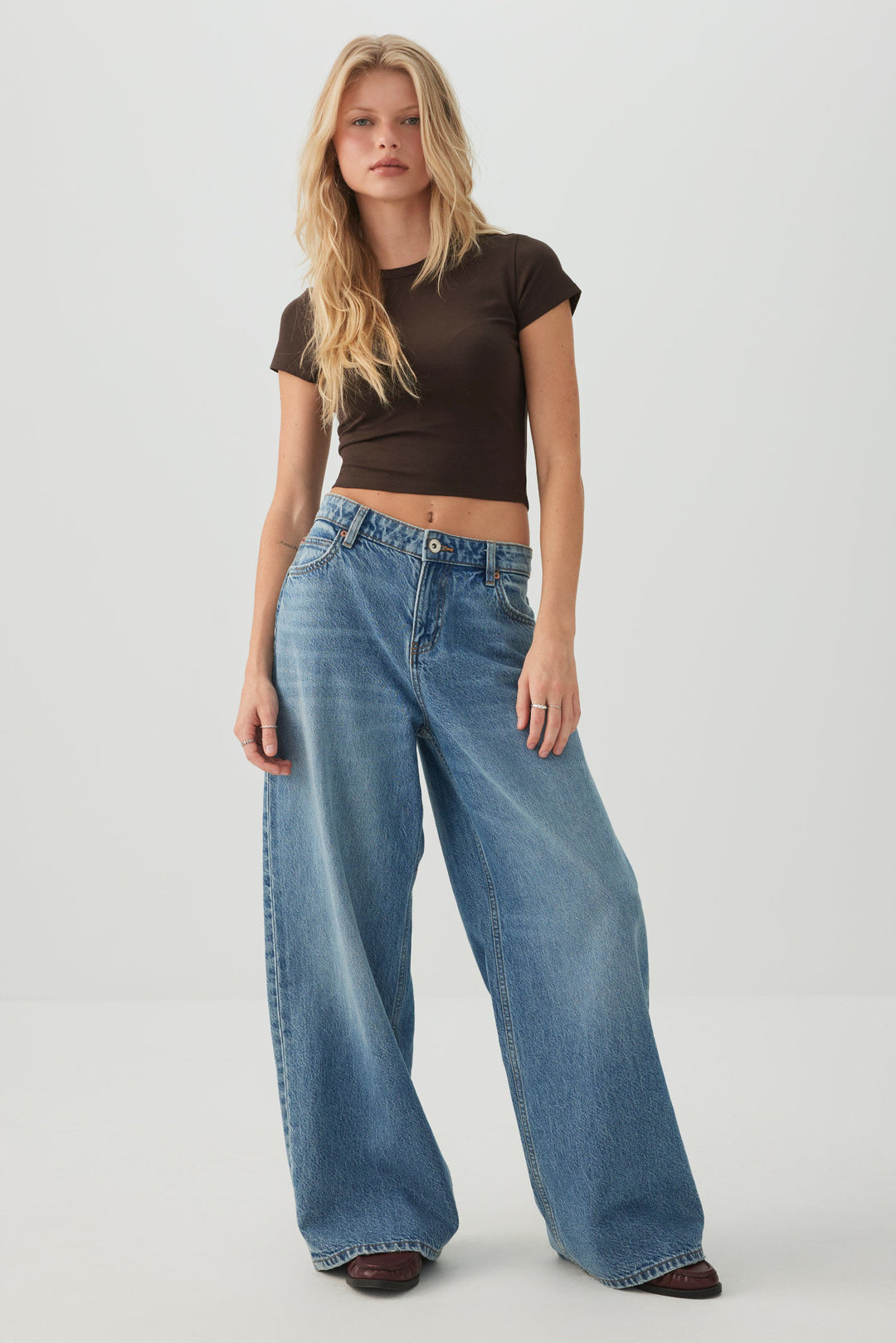 BASICORE™ Crop Cap Sleeve T-Shirt