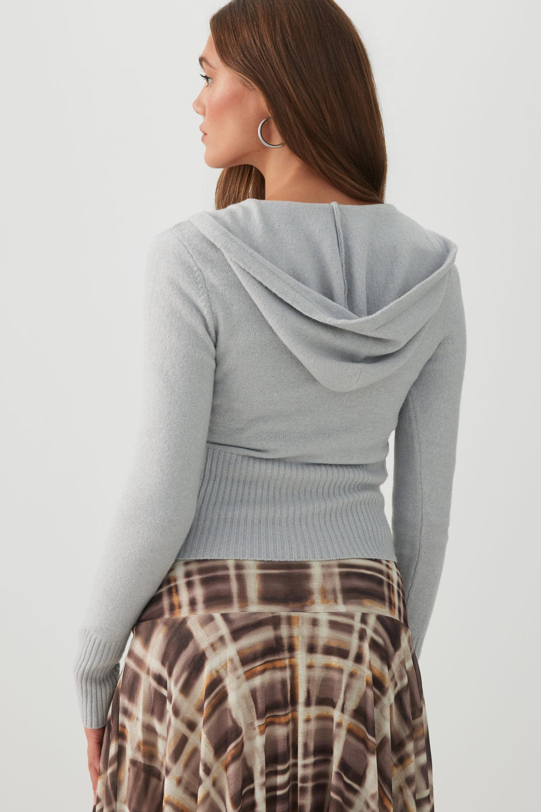 Veste ajustée à capuchon