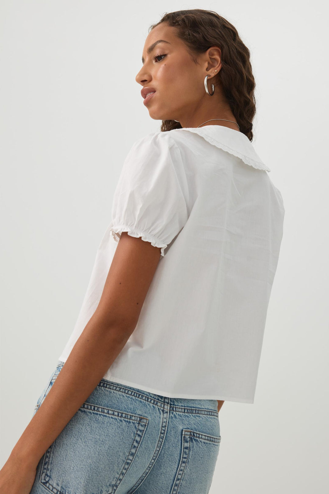 Chemise boutonnée à manches bouffantes