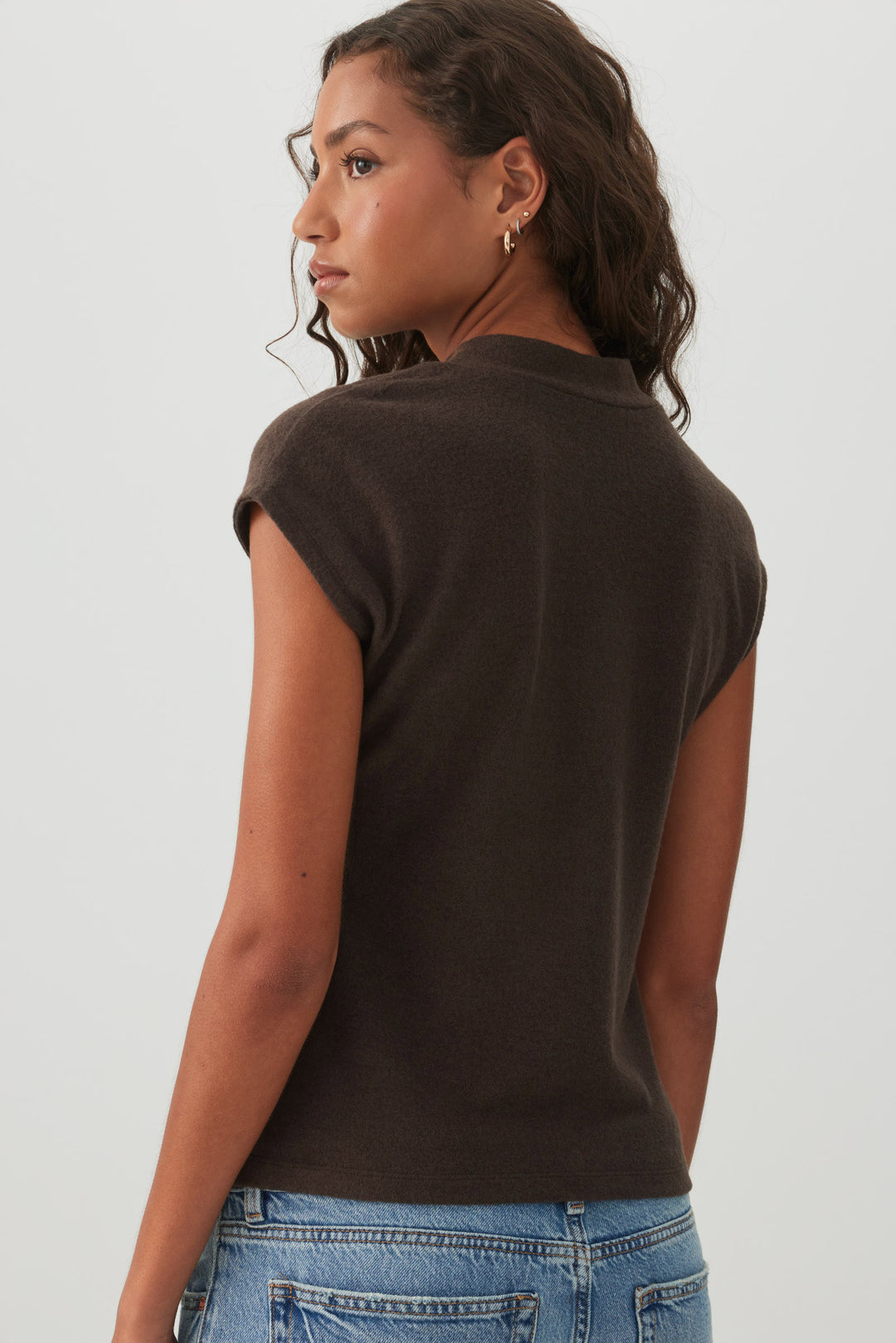 Mock Neck Short Sleeve Knit Top