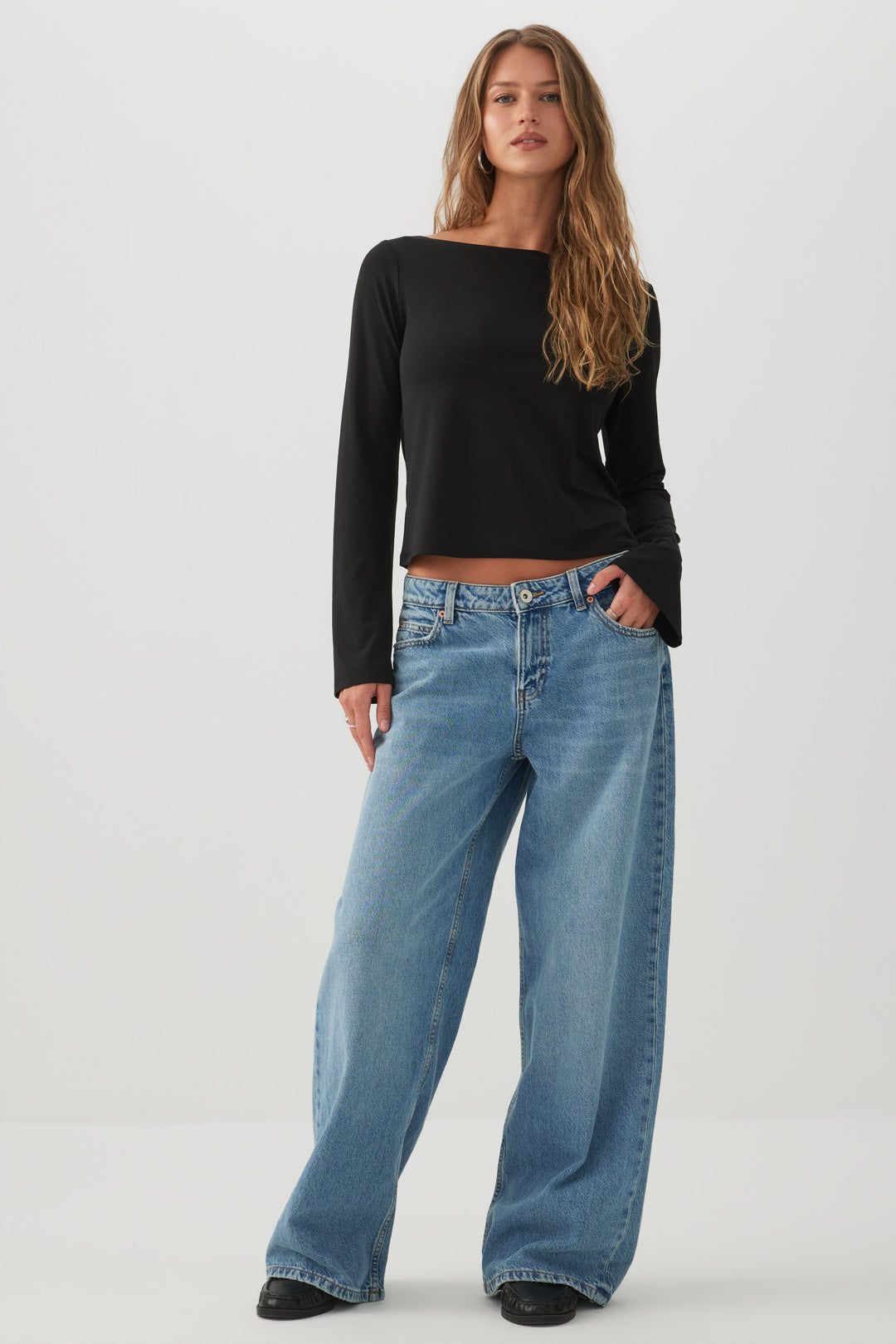 Boat Neck Flare Sleeve Top