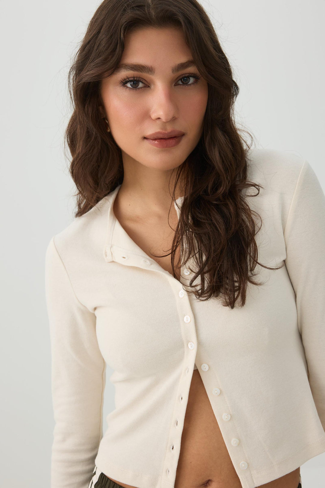 Cardigan court en tricot côtelé brossé