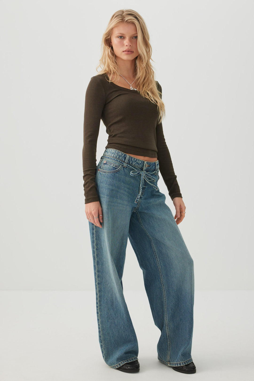 Fine Rib Short Scoop Neck Top