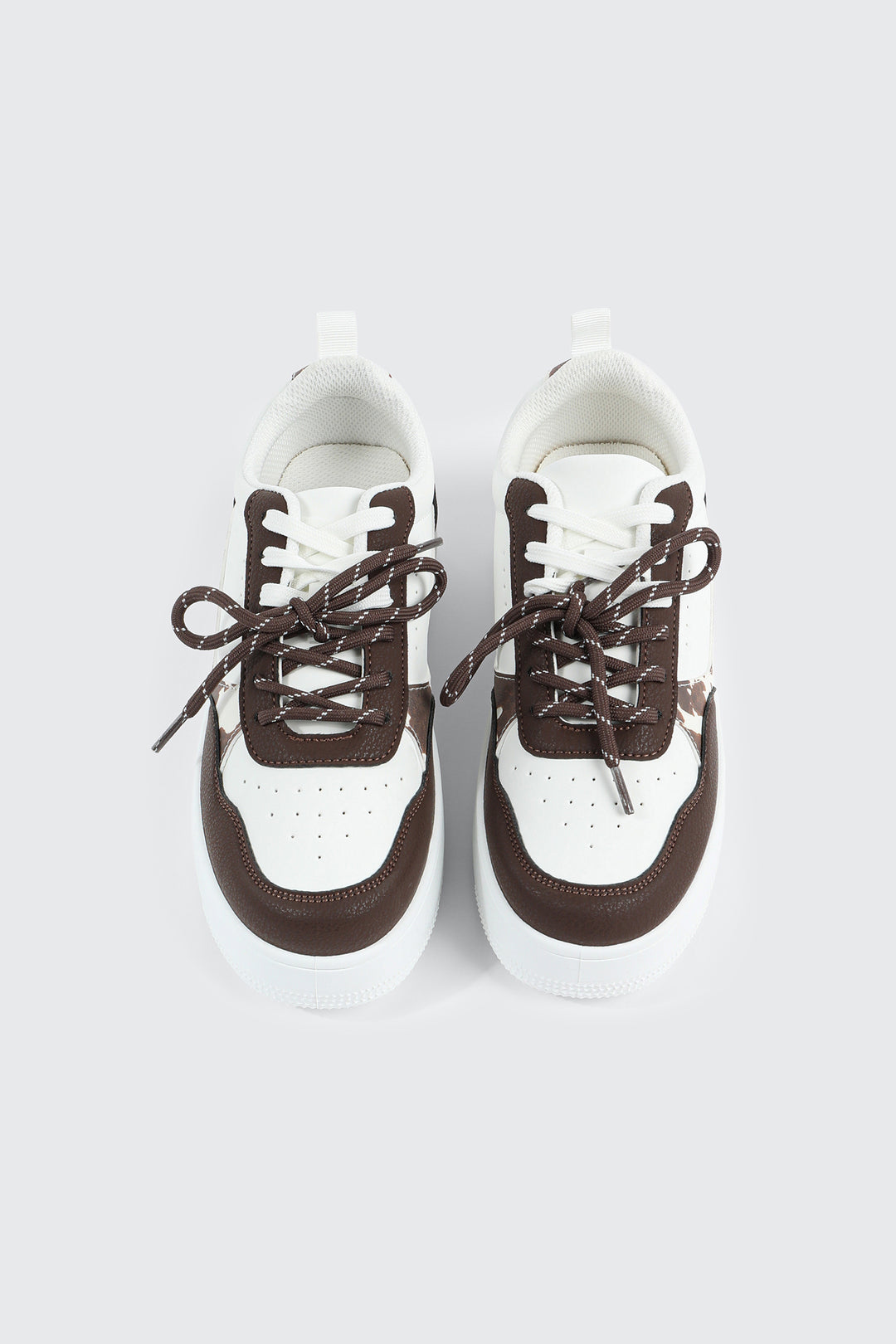Espadrilles à semelle étaisse et double laçage