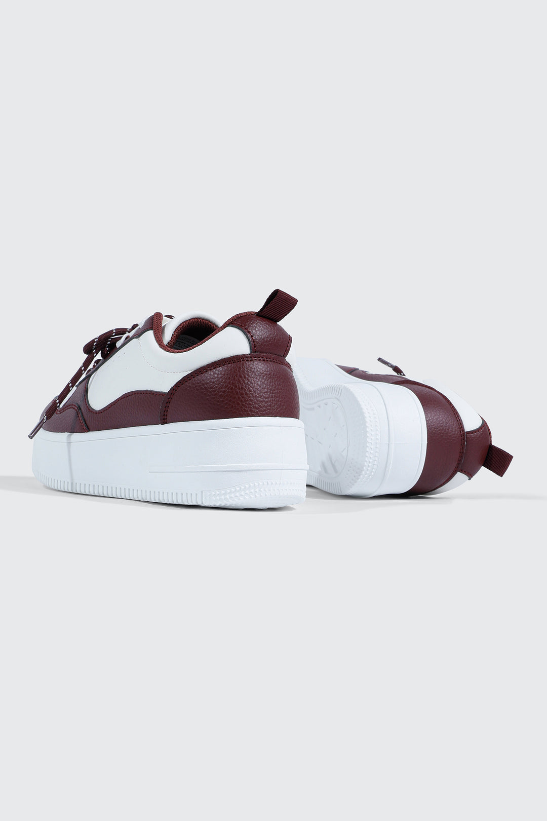 Espadrilles à semelle étaisse et double laçage