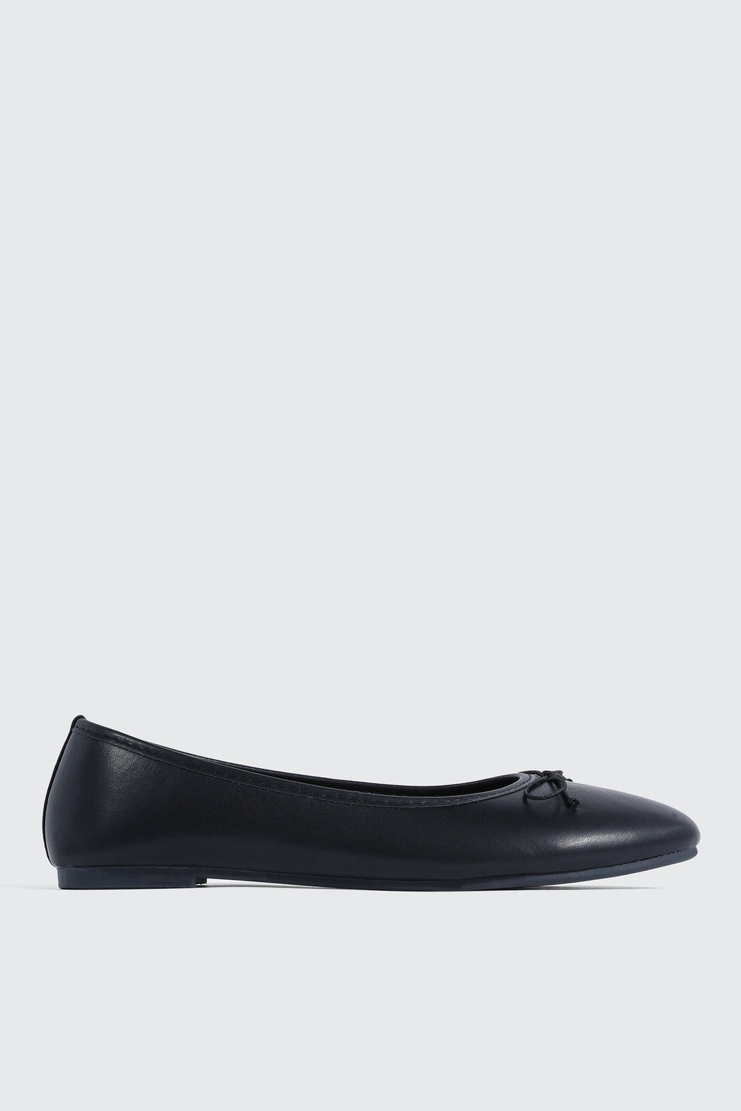 Round Toe Ballet Flats with Bow
