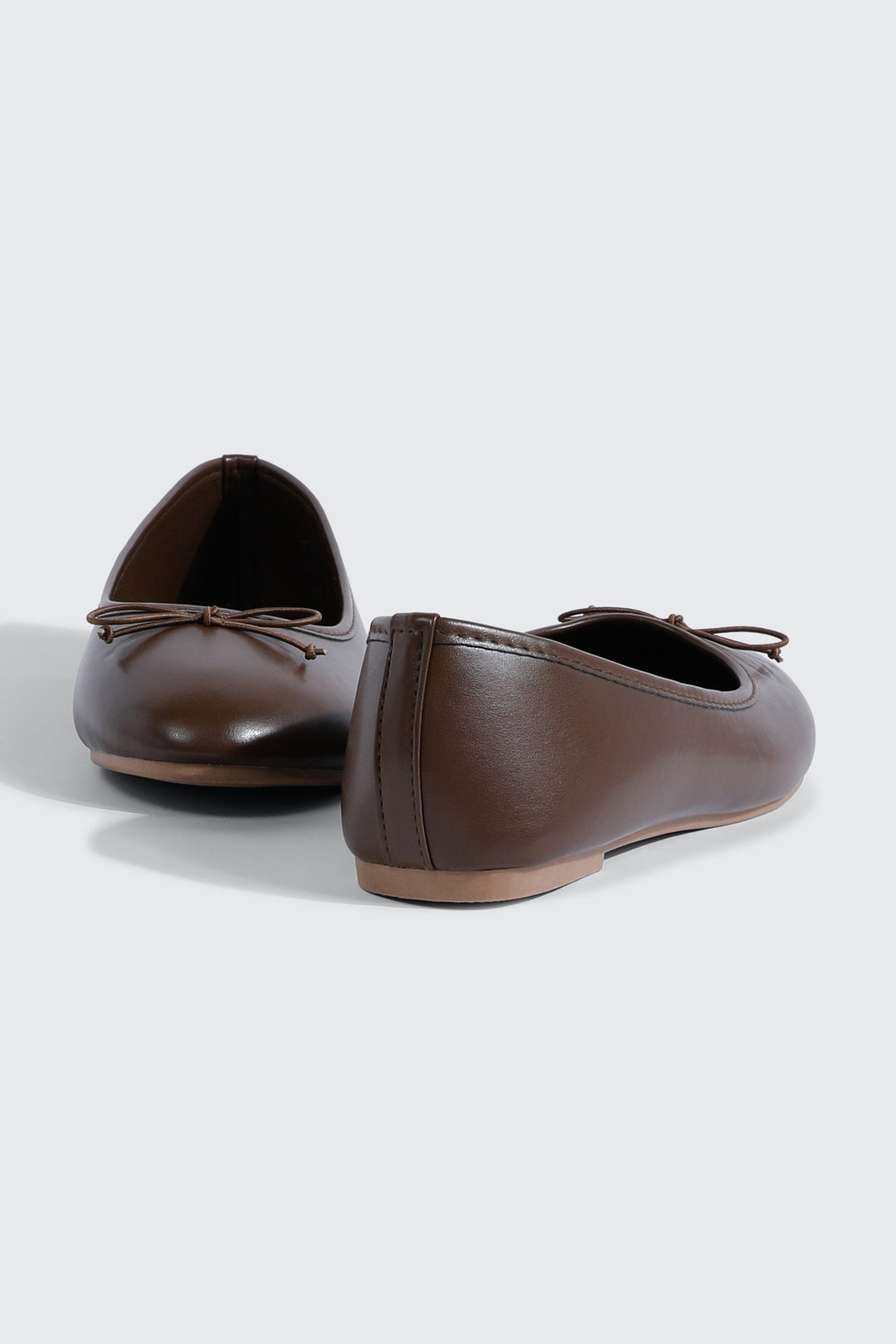 Round Toe Ballet Flats with Bow