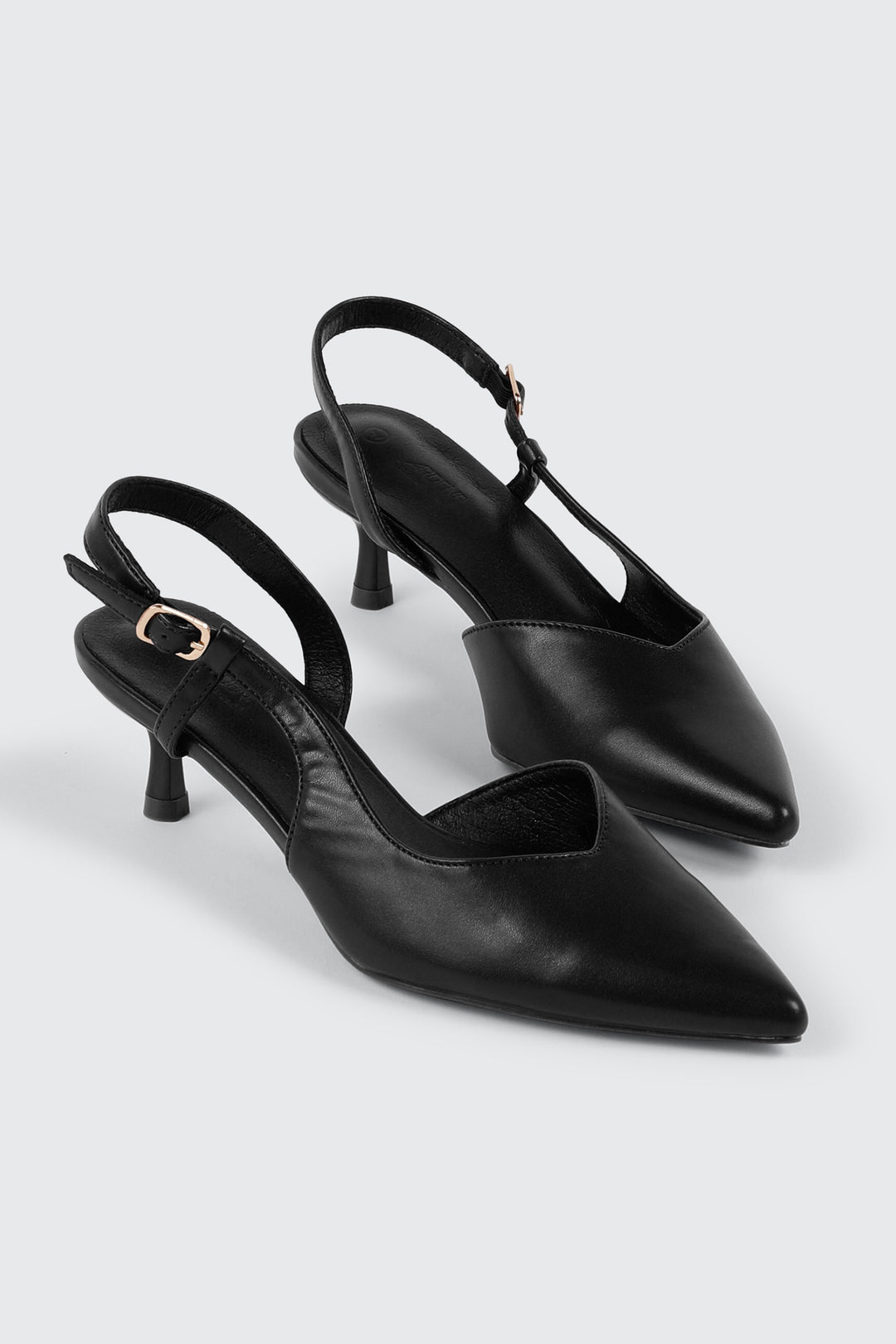 Pointed Toe Slingback Heels
