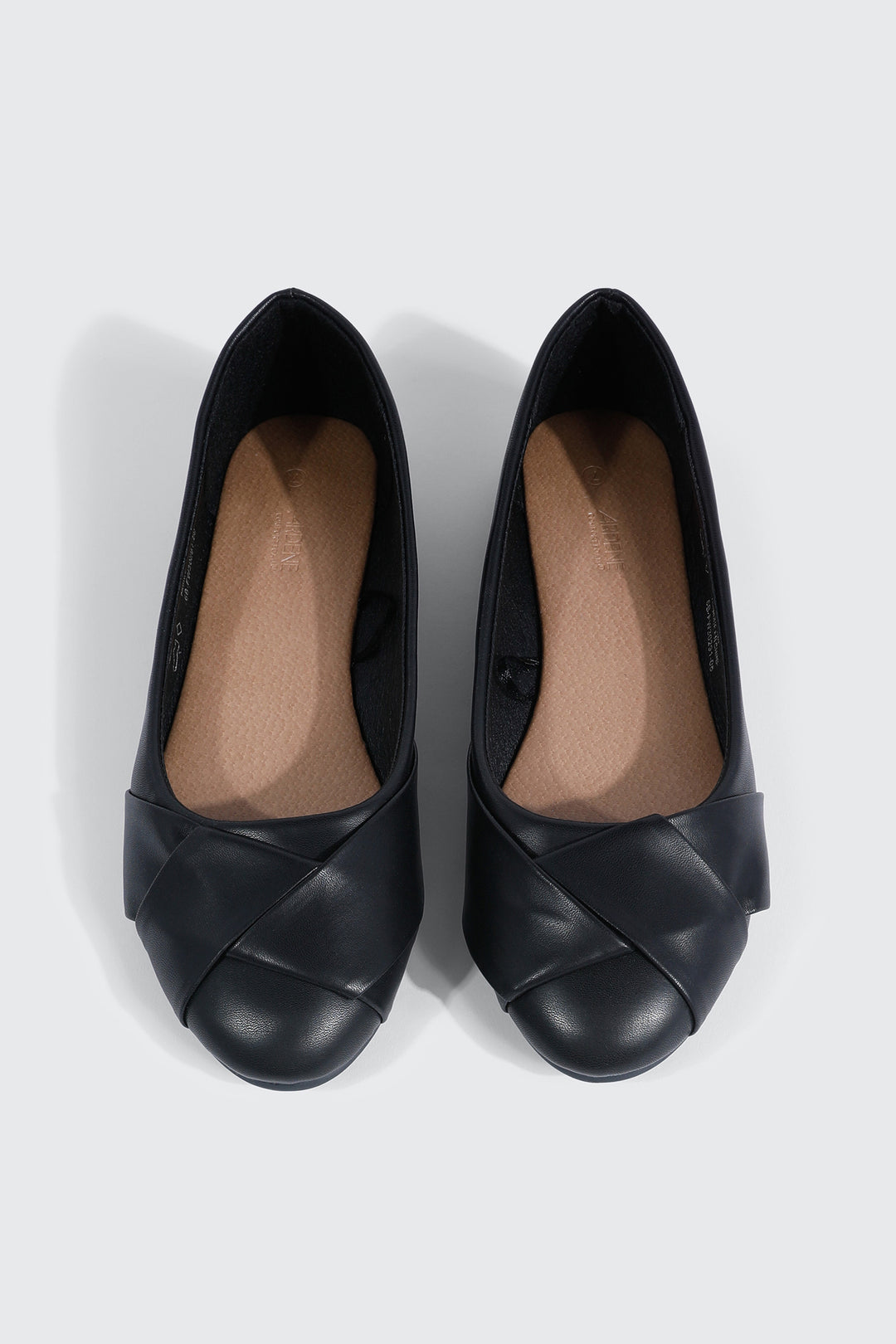 Pleated Round Toe Flats