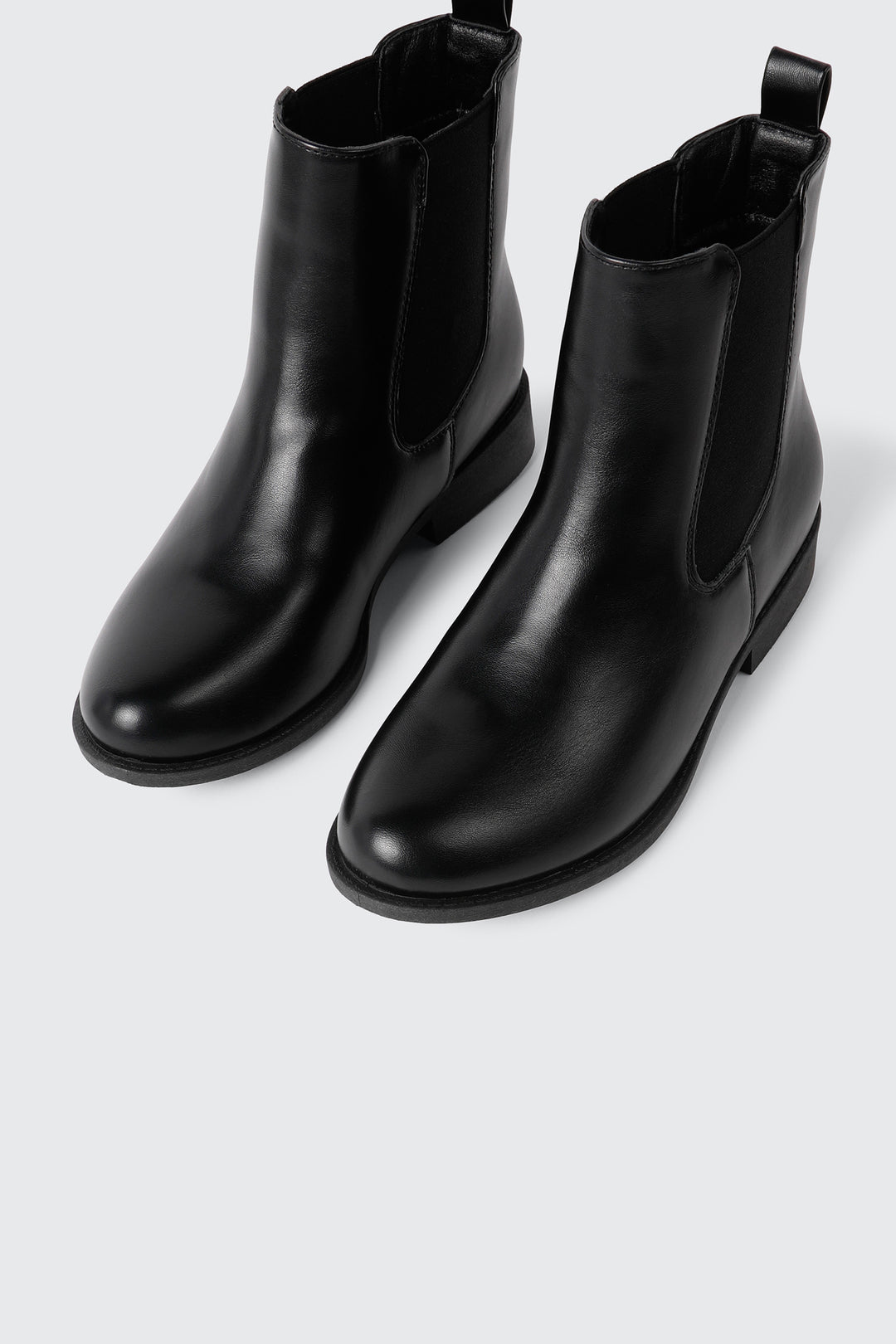 Almond Toe Chelsea Boots