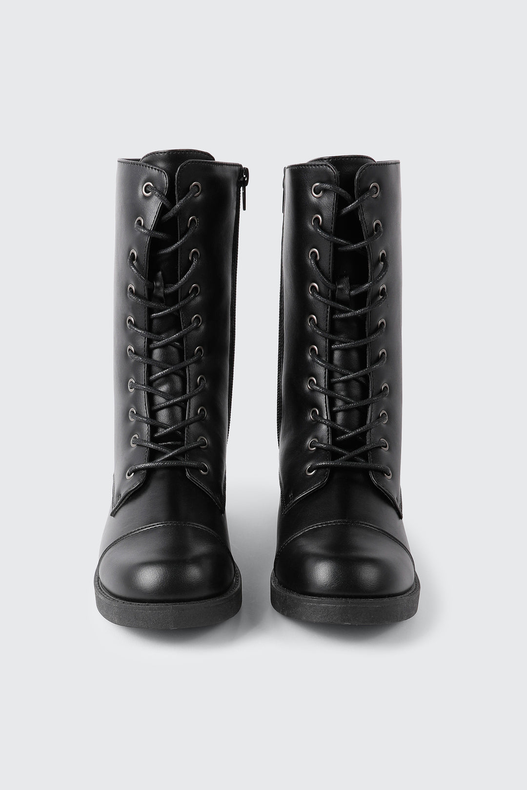 Bottes mi-mollet à lacets