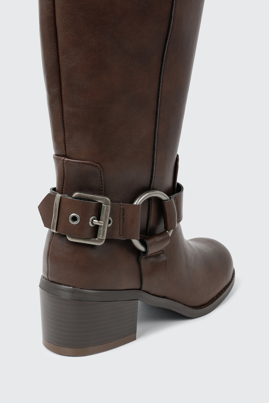 Bottes au genou à boucles