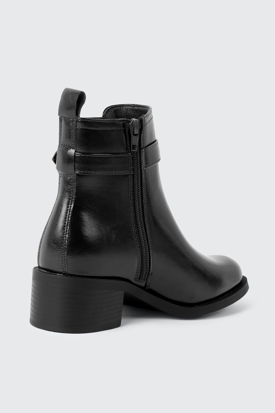 Chelsea Boots with Buckle Detail