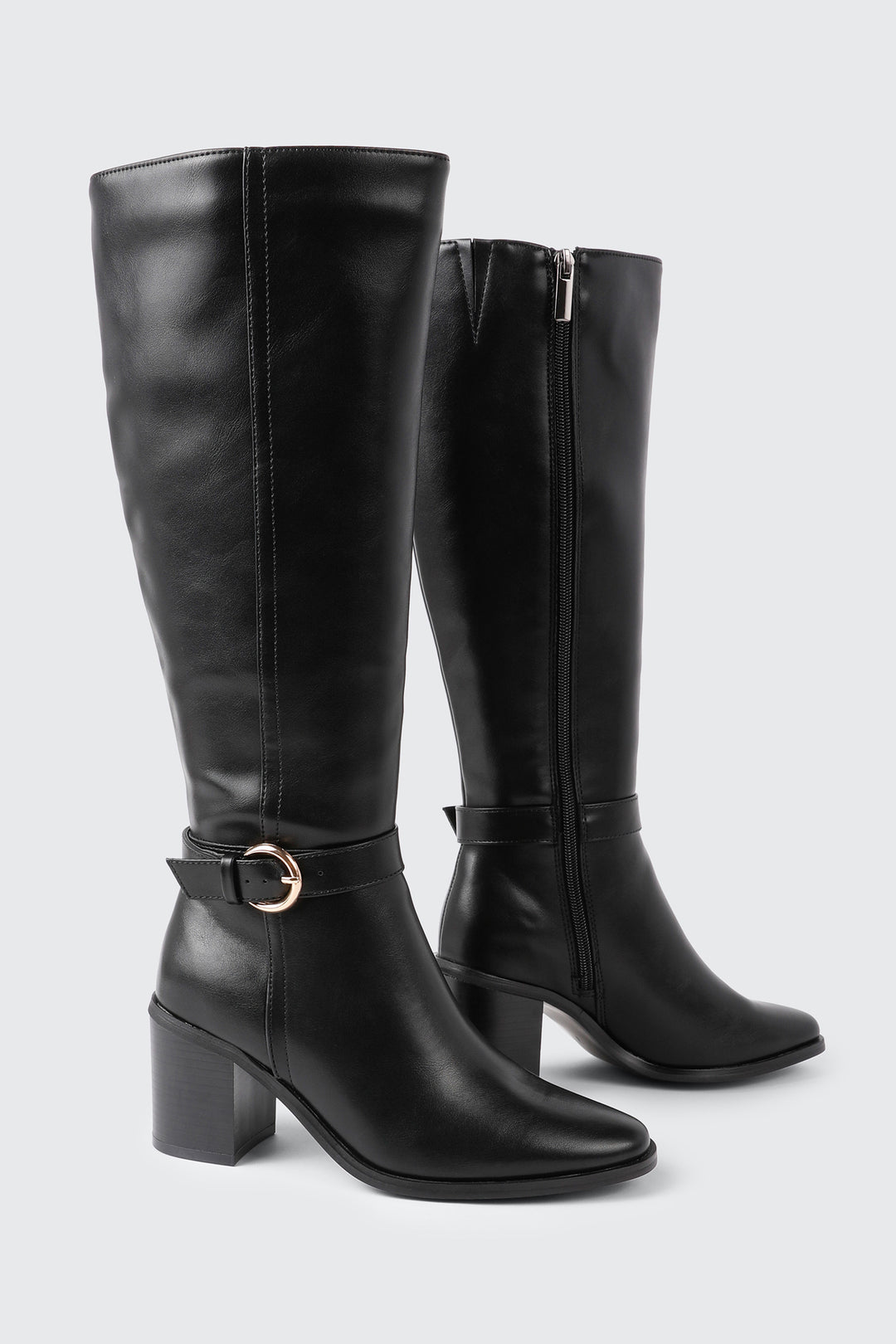 Bottes hautes à bout pointu