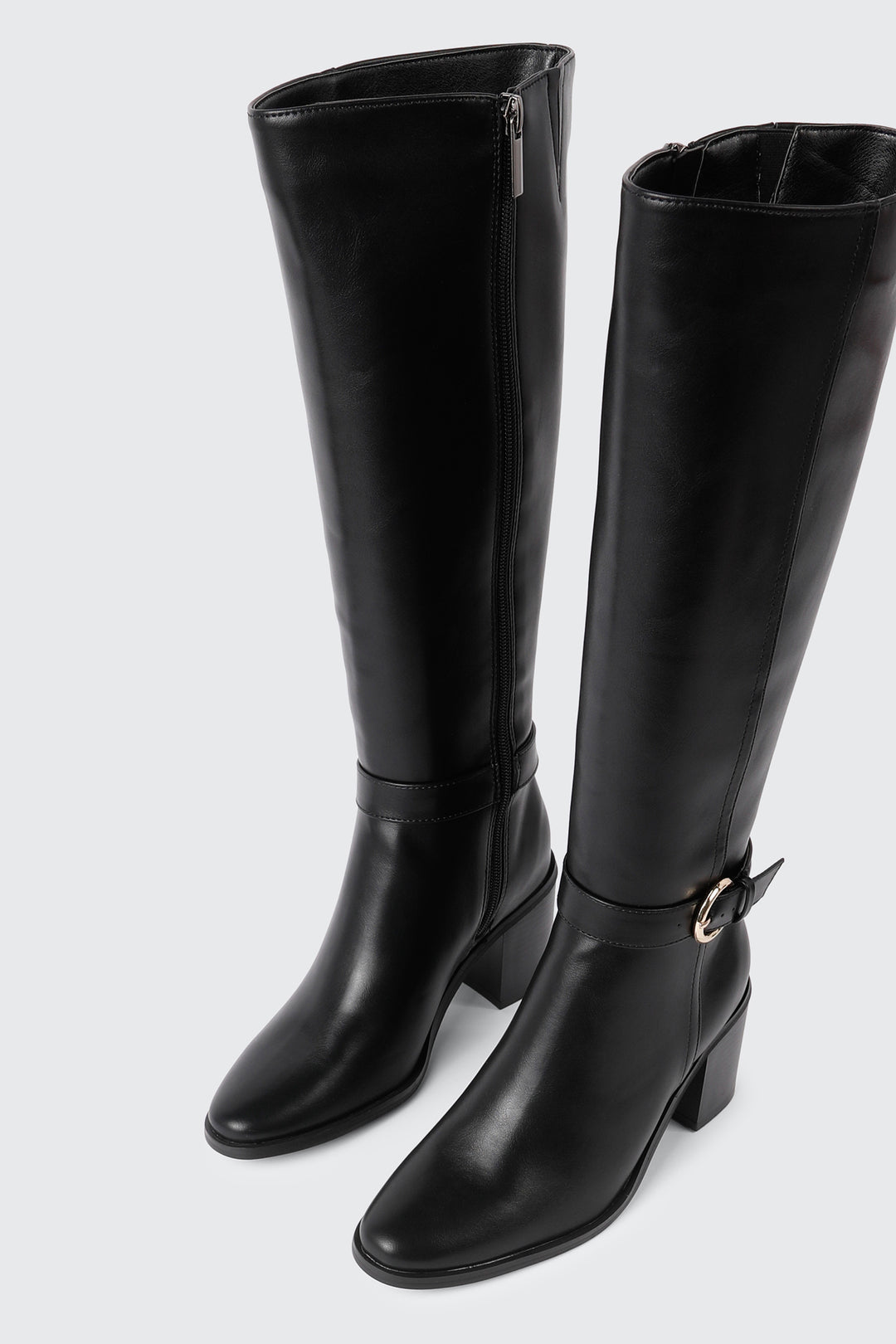 Bottes hautes à bout pointu