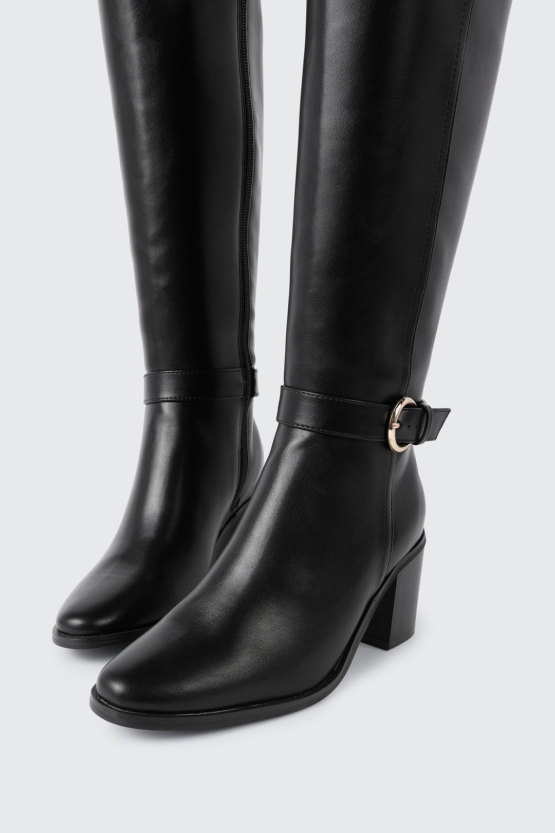 Bottes hautes à bout pointu