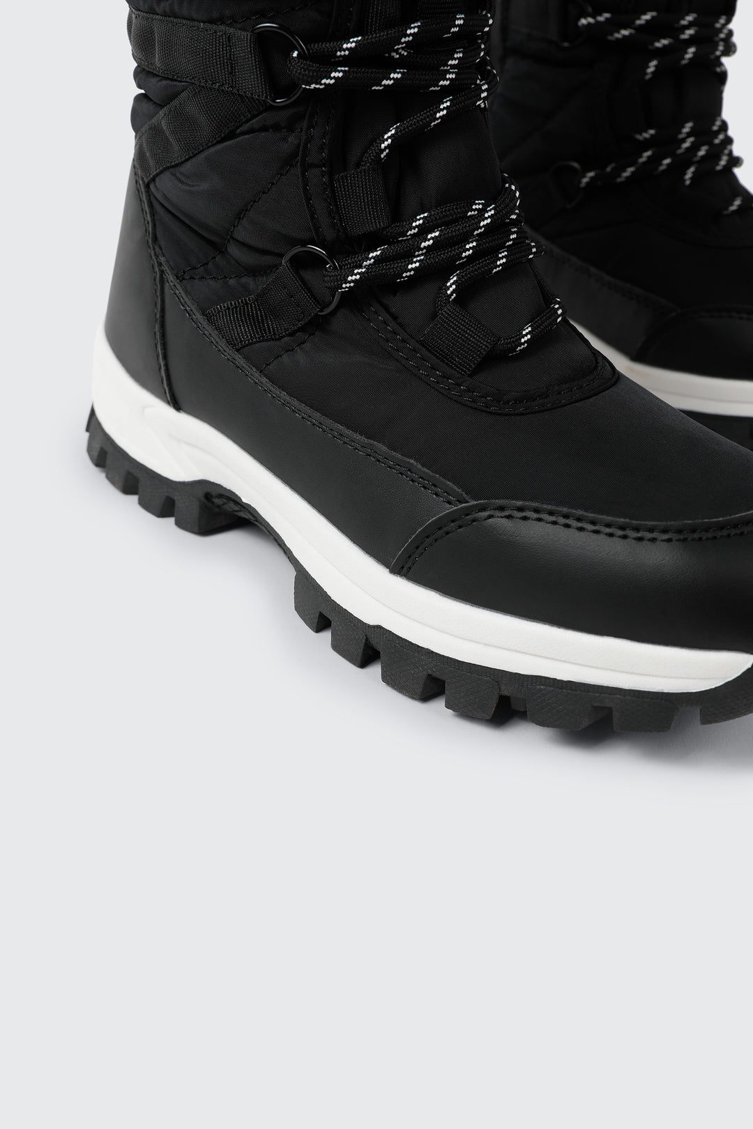 Faux Fur Trim Lace Up Snow Boots