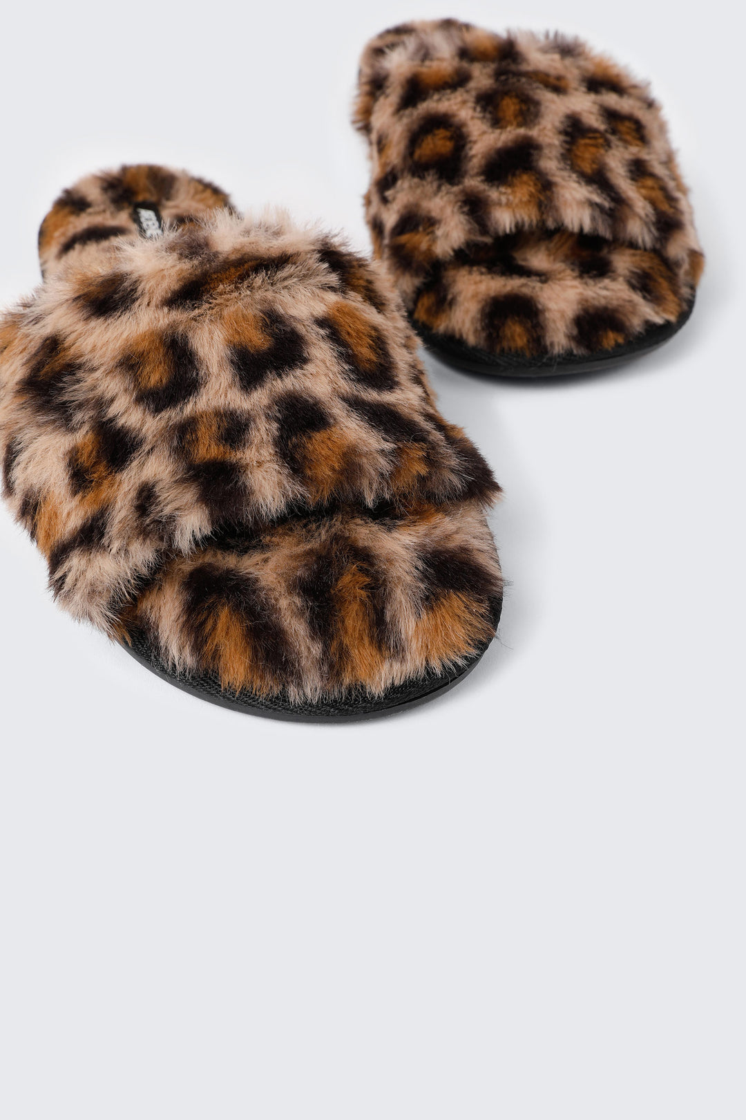 Leopard Print Faux Fur Slippers