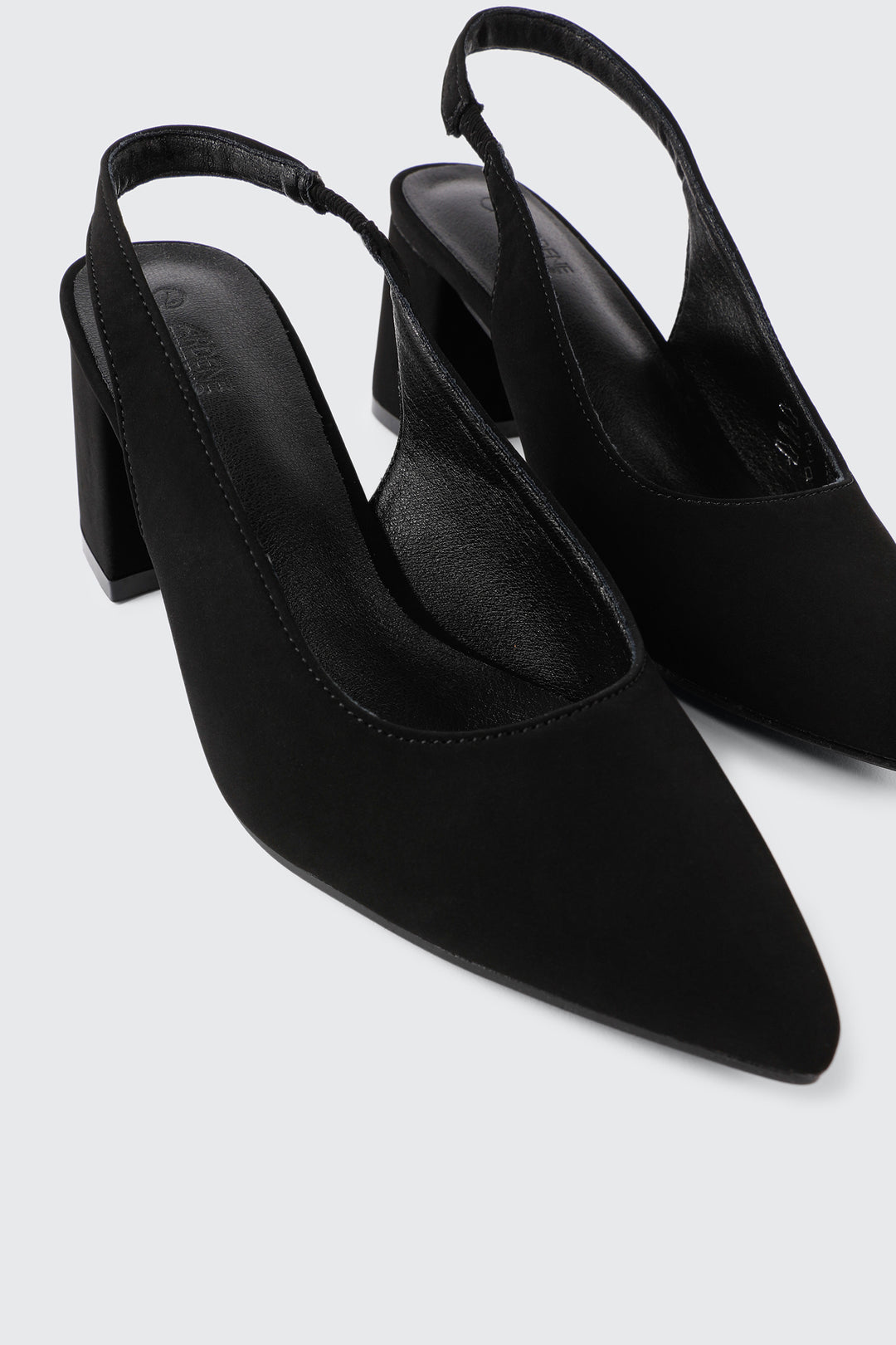 Pointed Toe Slingback Heels