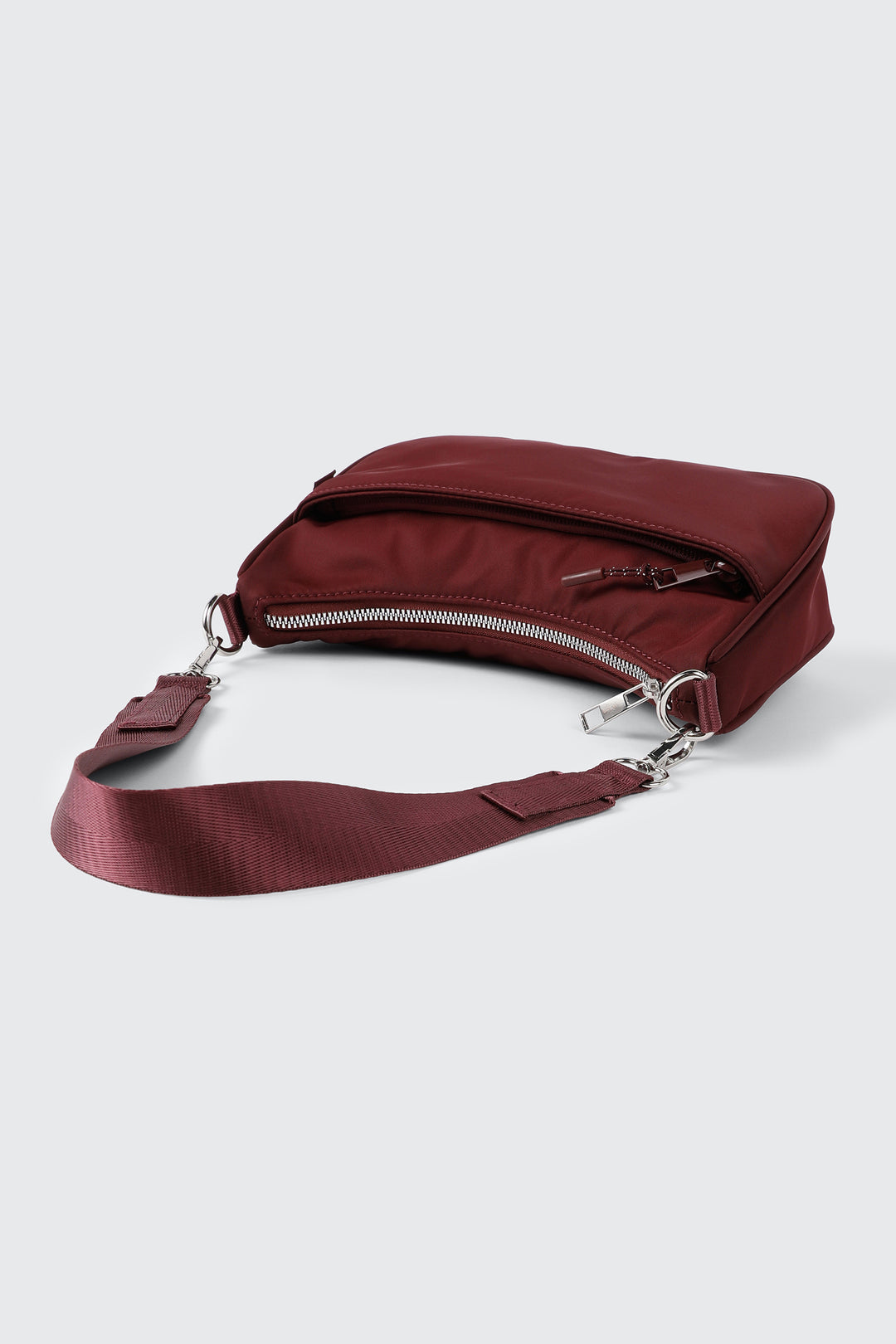 camactive™ Nylon Shoulder Bag