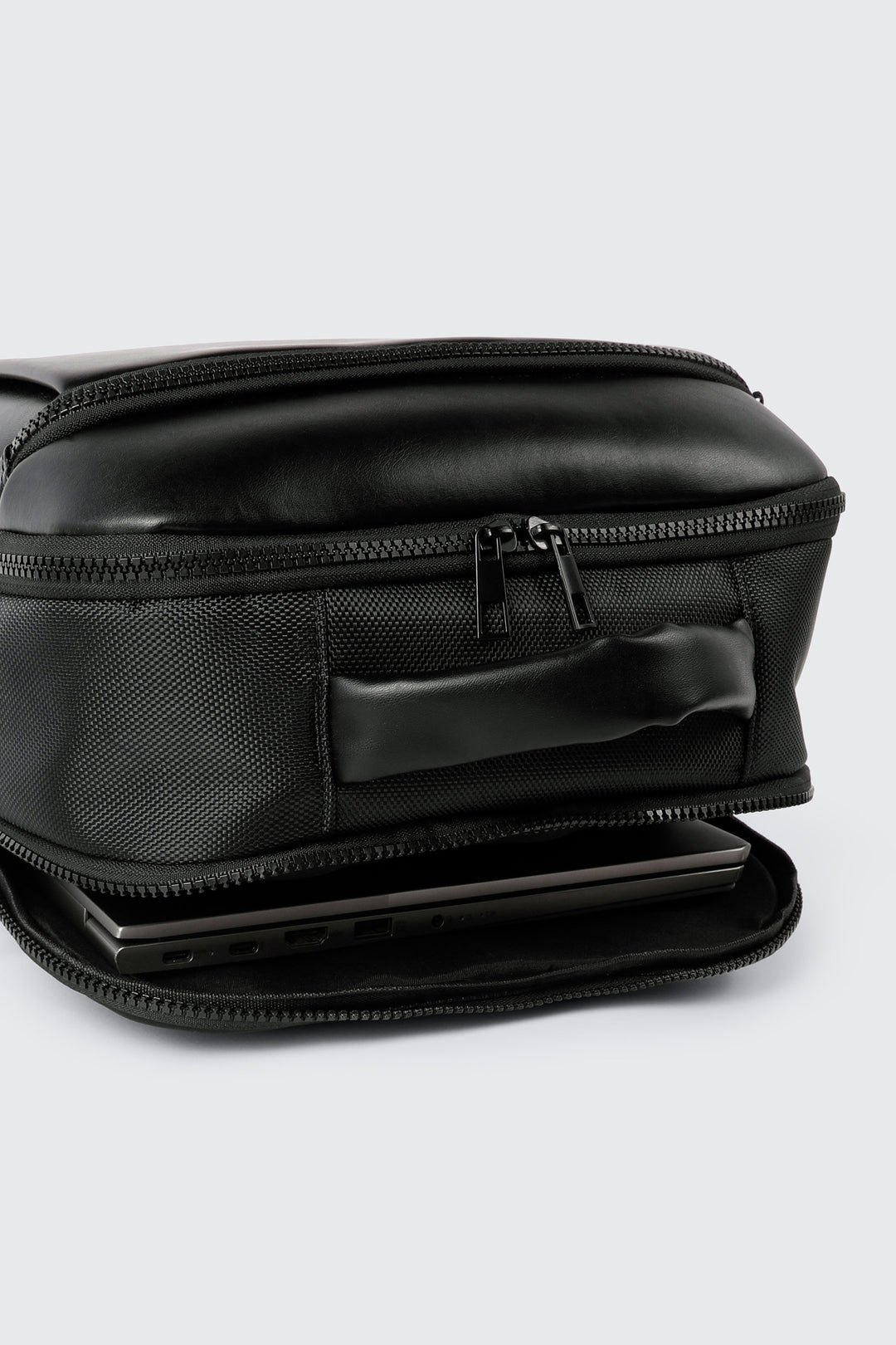 Sac à dos avec empiècements en toile