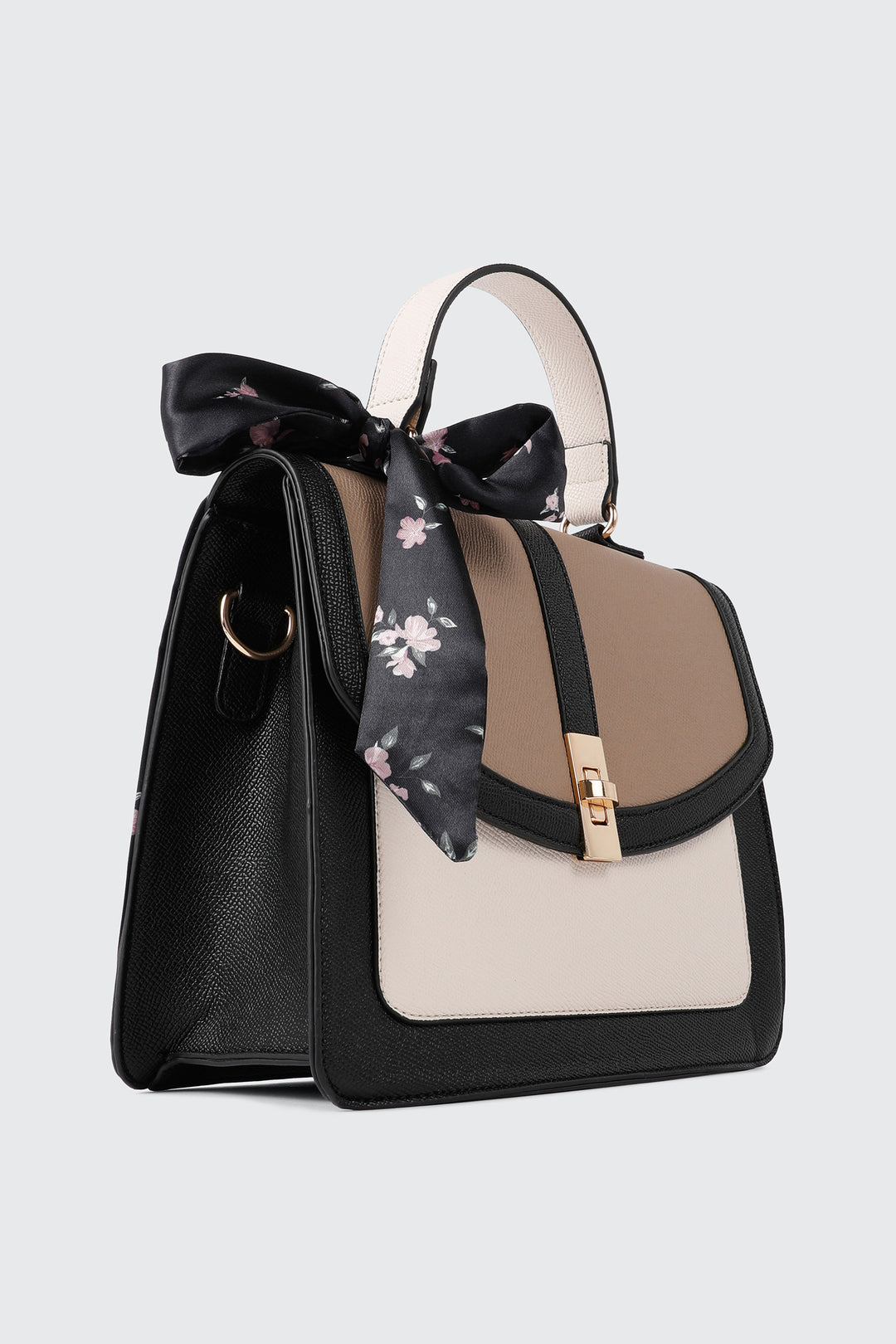 Sac à main en faux cuir avec foulard
