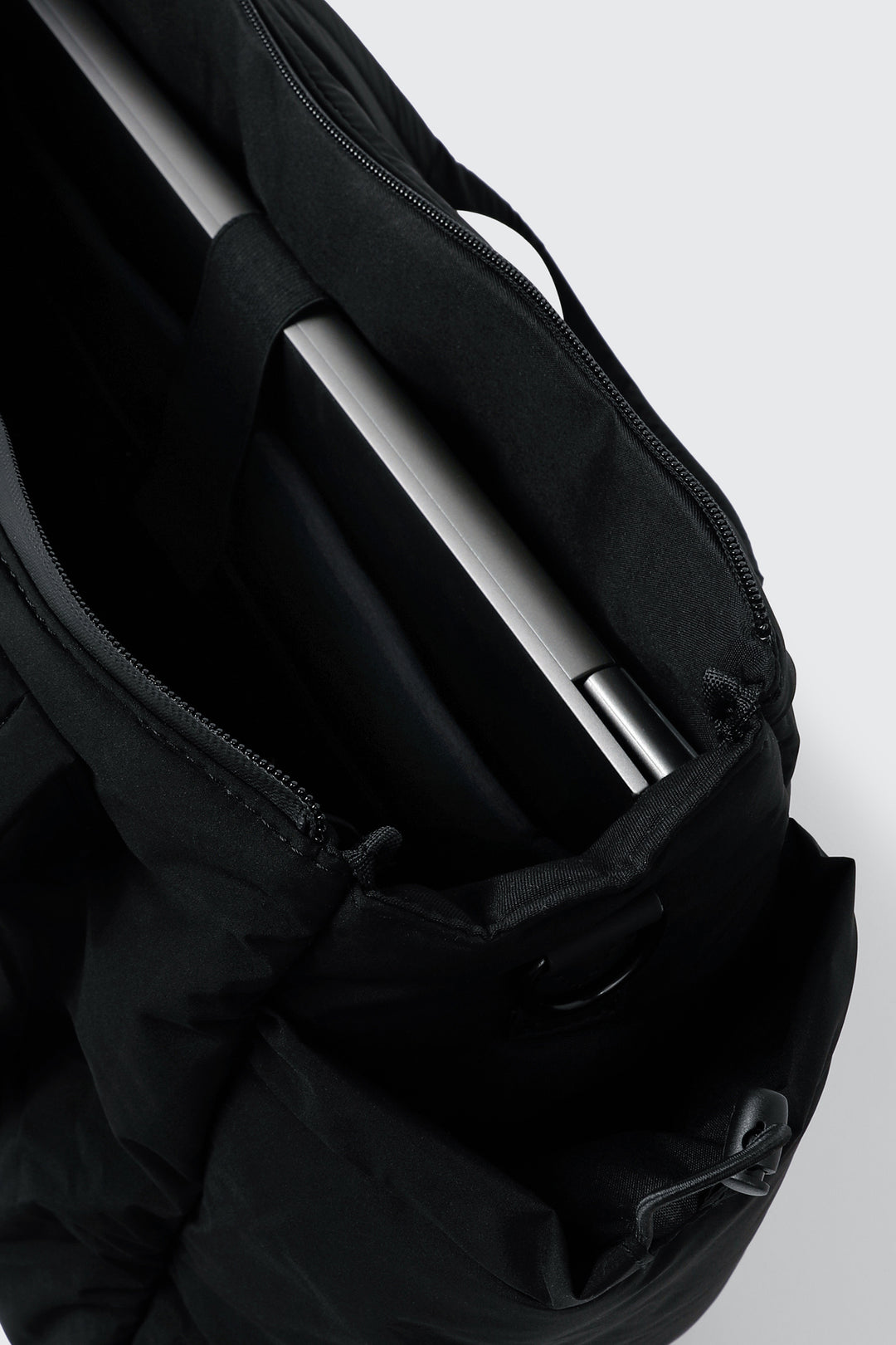 The Alpine AirPuff™ Duffle