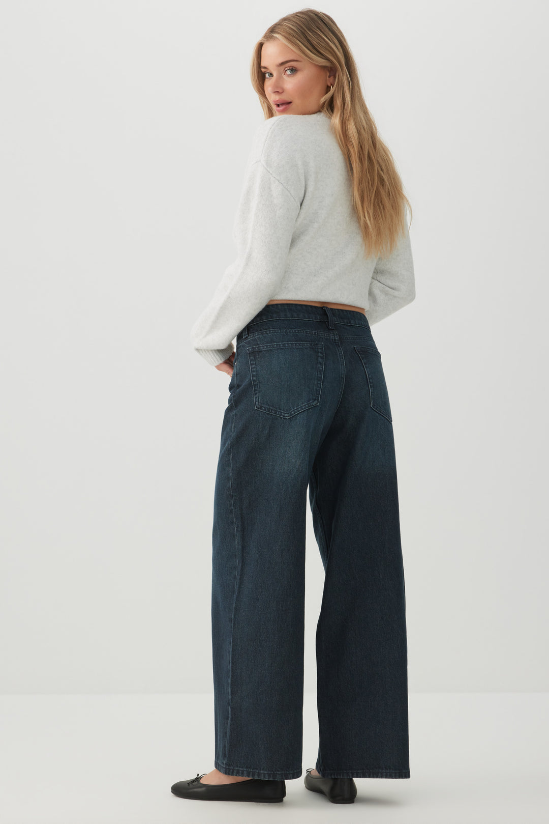 The Off-Duty Fit Low Rise Wide Leg Jean