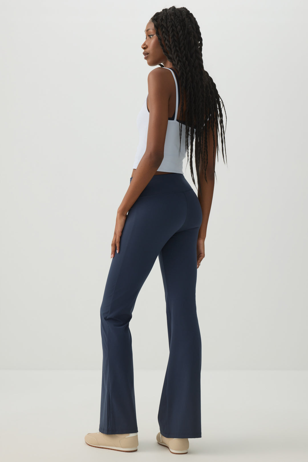 MADESOFT™ Sculpt Flared Leggings