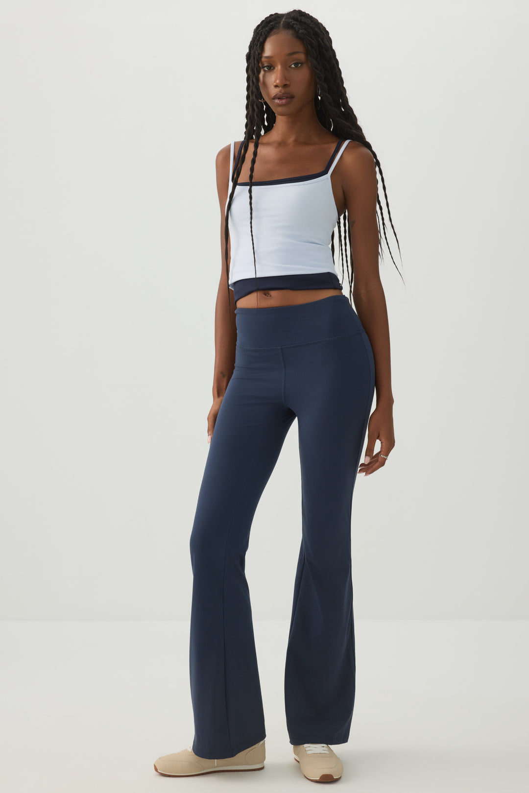 MADESOFT™ Sculpt Flared Leggings