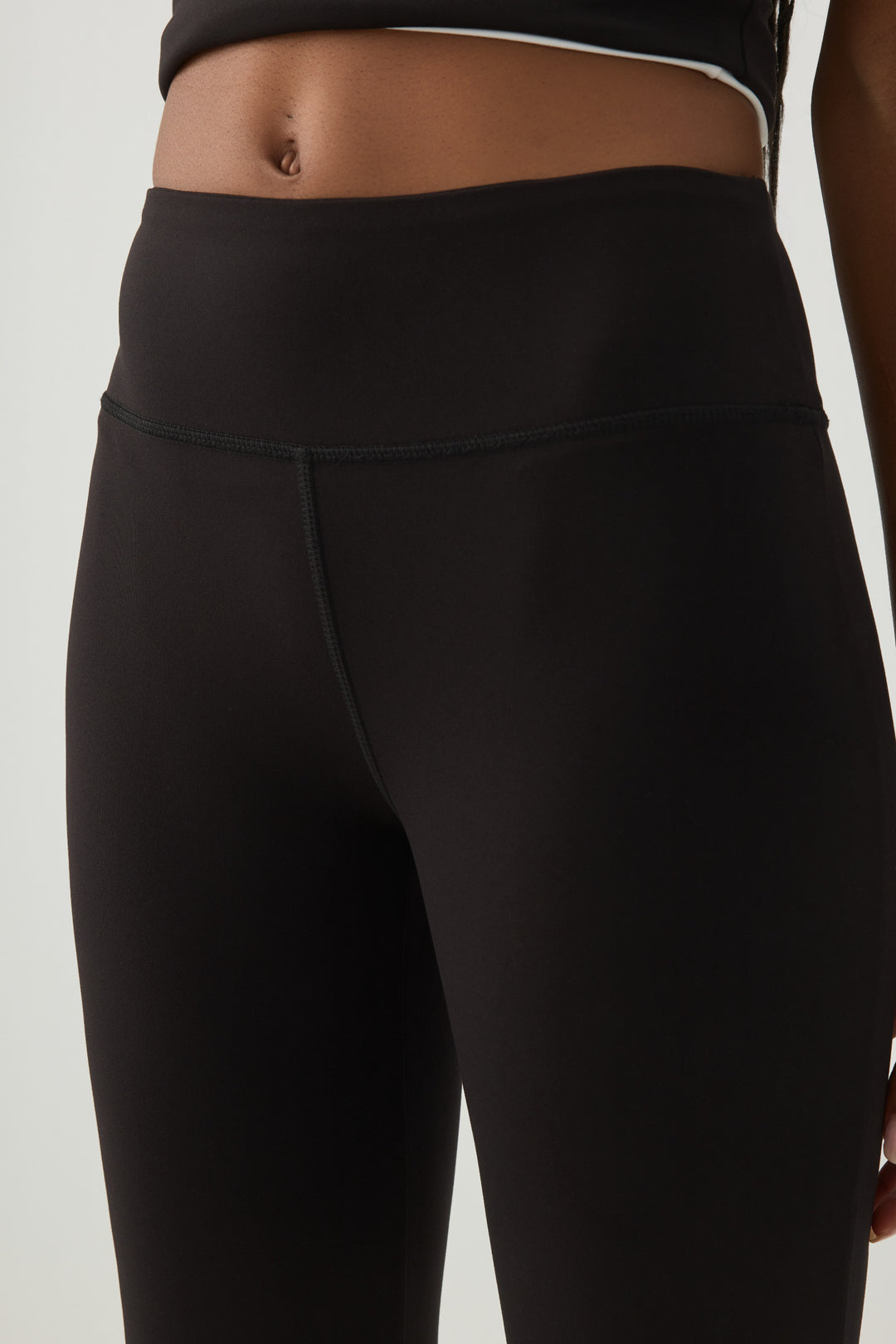 MADESOFT™ Sculpt Flared Leggings