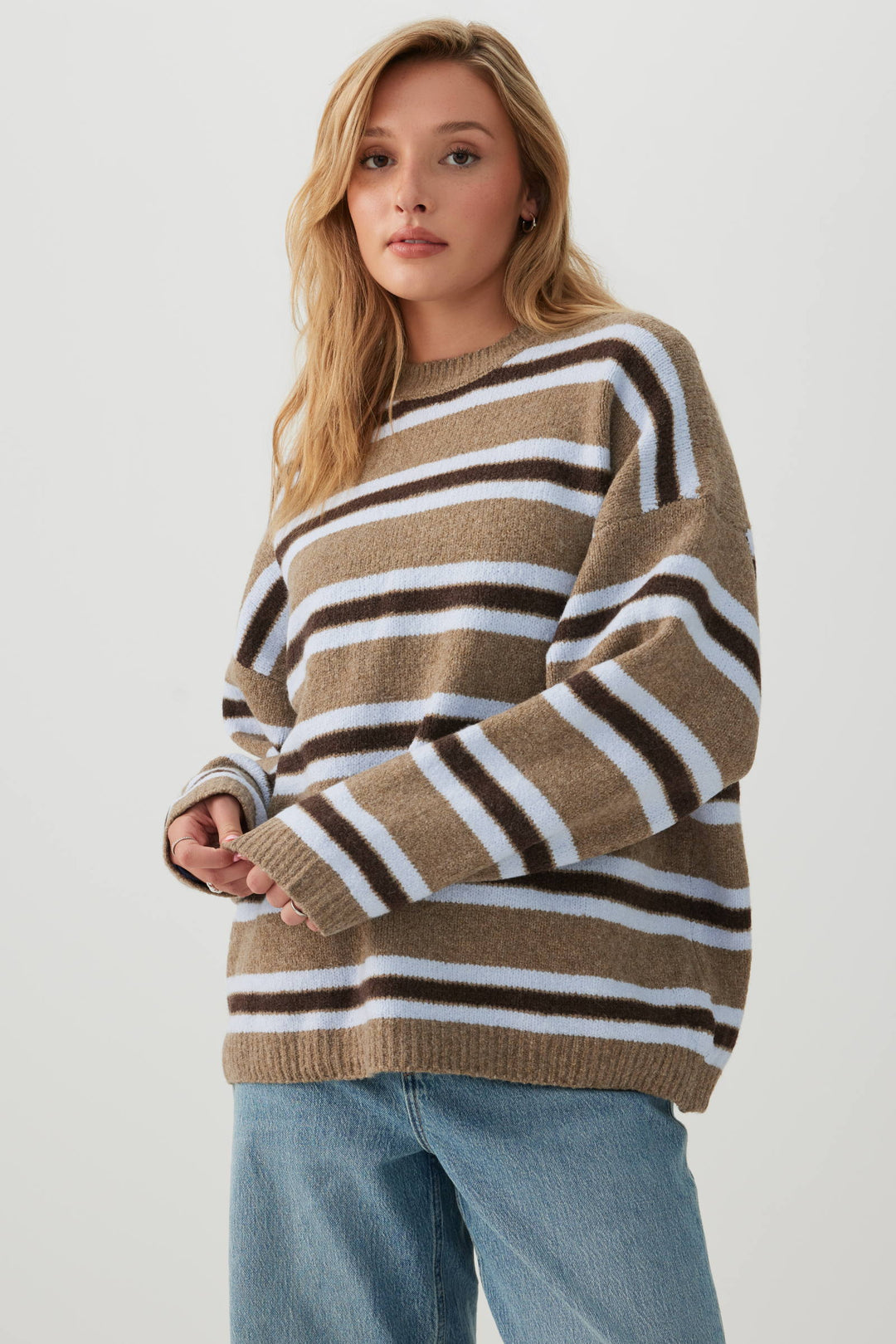 MODERAKNIT™ Oversized Striped Sweater