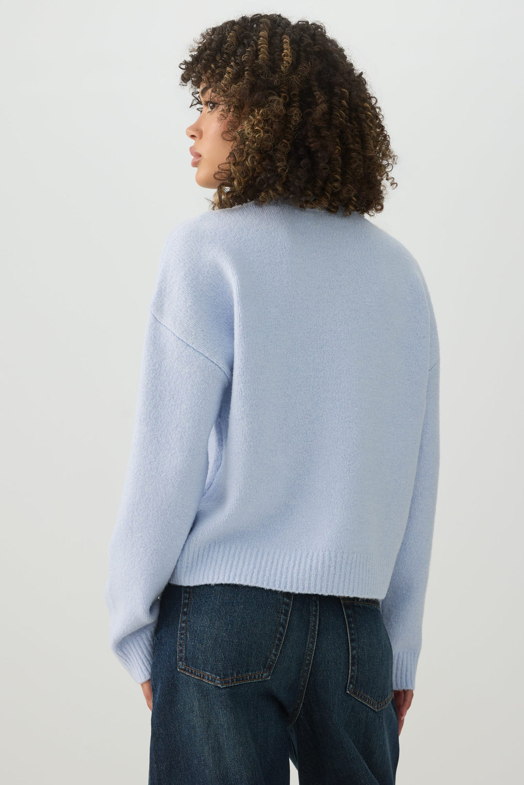 MODERAKNIT™ Boxy Crew Neck Sweater